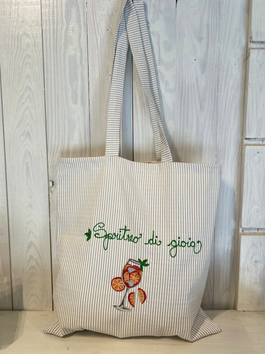 Borsa di stoffa ricamata - Shopper Bag - Borsa di stoffa fatta a mano - Piacevolmente Country di Rosi Maria Cristina