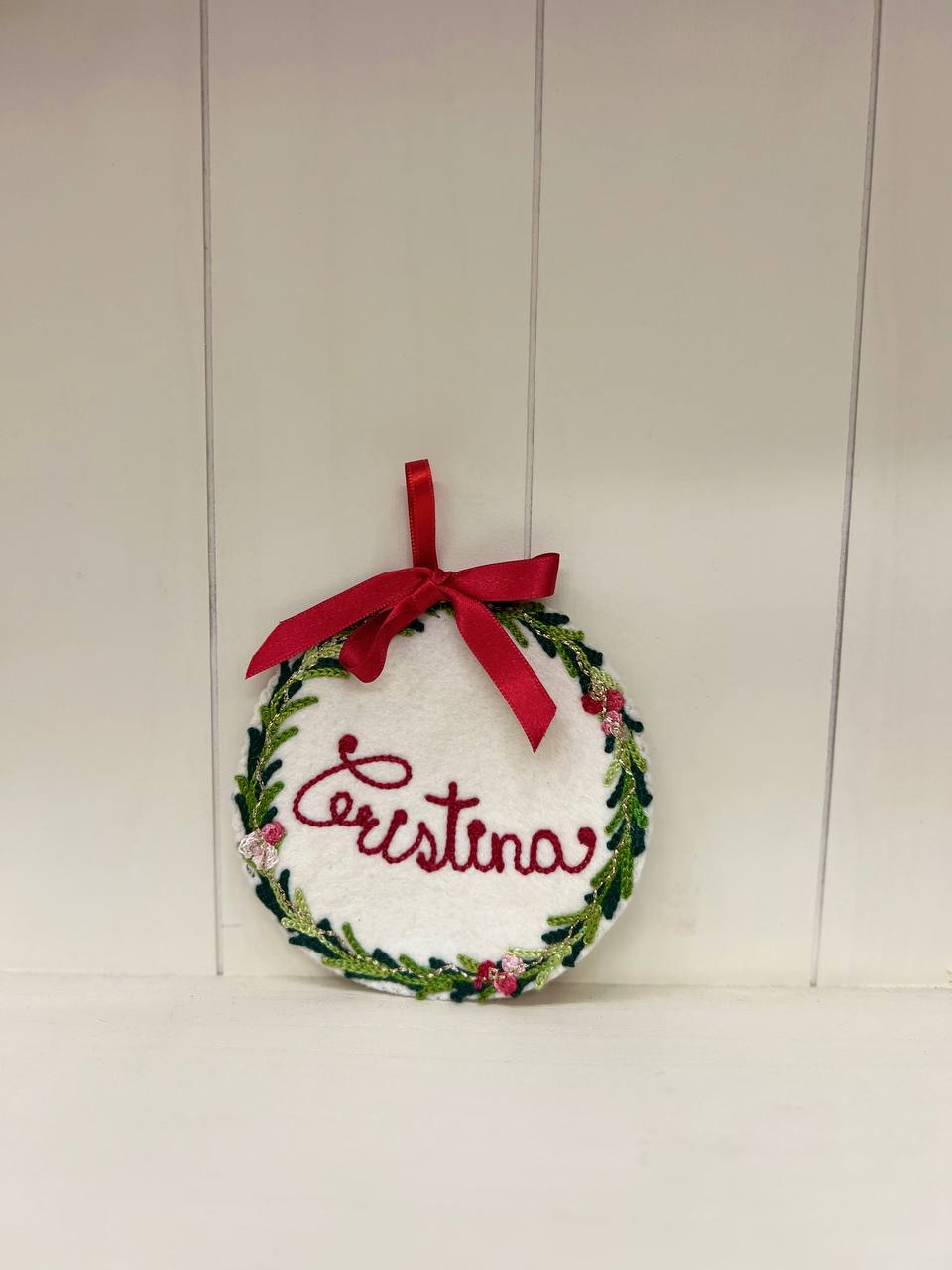 Pallina Natalizia in stoffa ricamata  Decorazione natalizia personalizzata Decorazione Natalizia ricamata biancheria per la casa stile country e shabby chic piacevolmente country