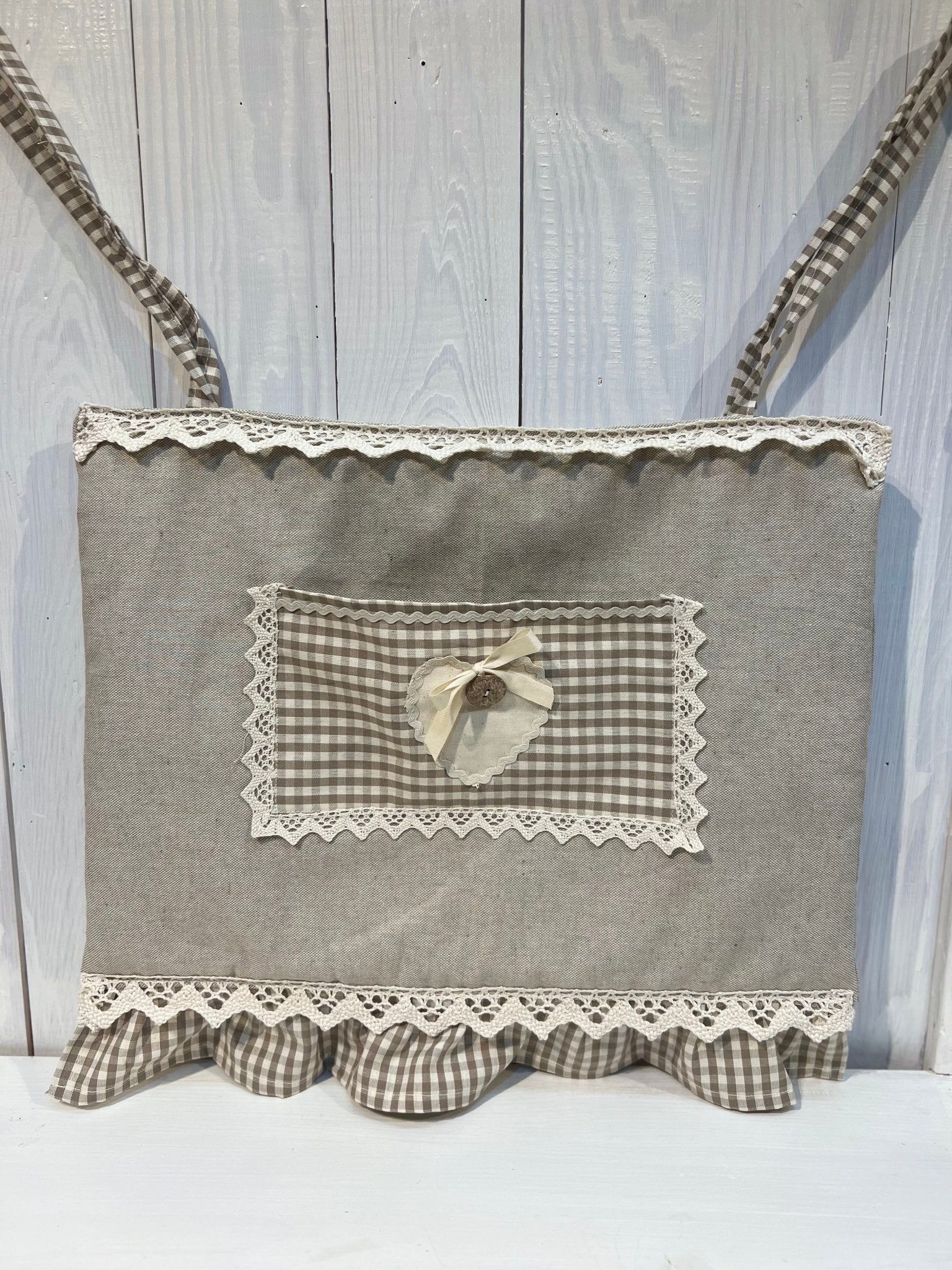 Copriforno con decorazione fatto a mano - Pezzo Unico - Disponibile in diversi colori - Piacevolmente Country di Rosi Maria Cristina - Copriforno
